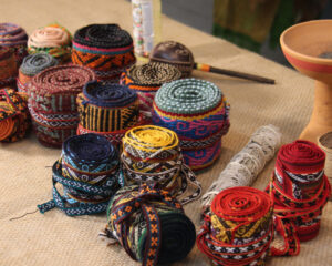 צ'ומפי- חגורות מסורתיות בעבודת יד