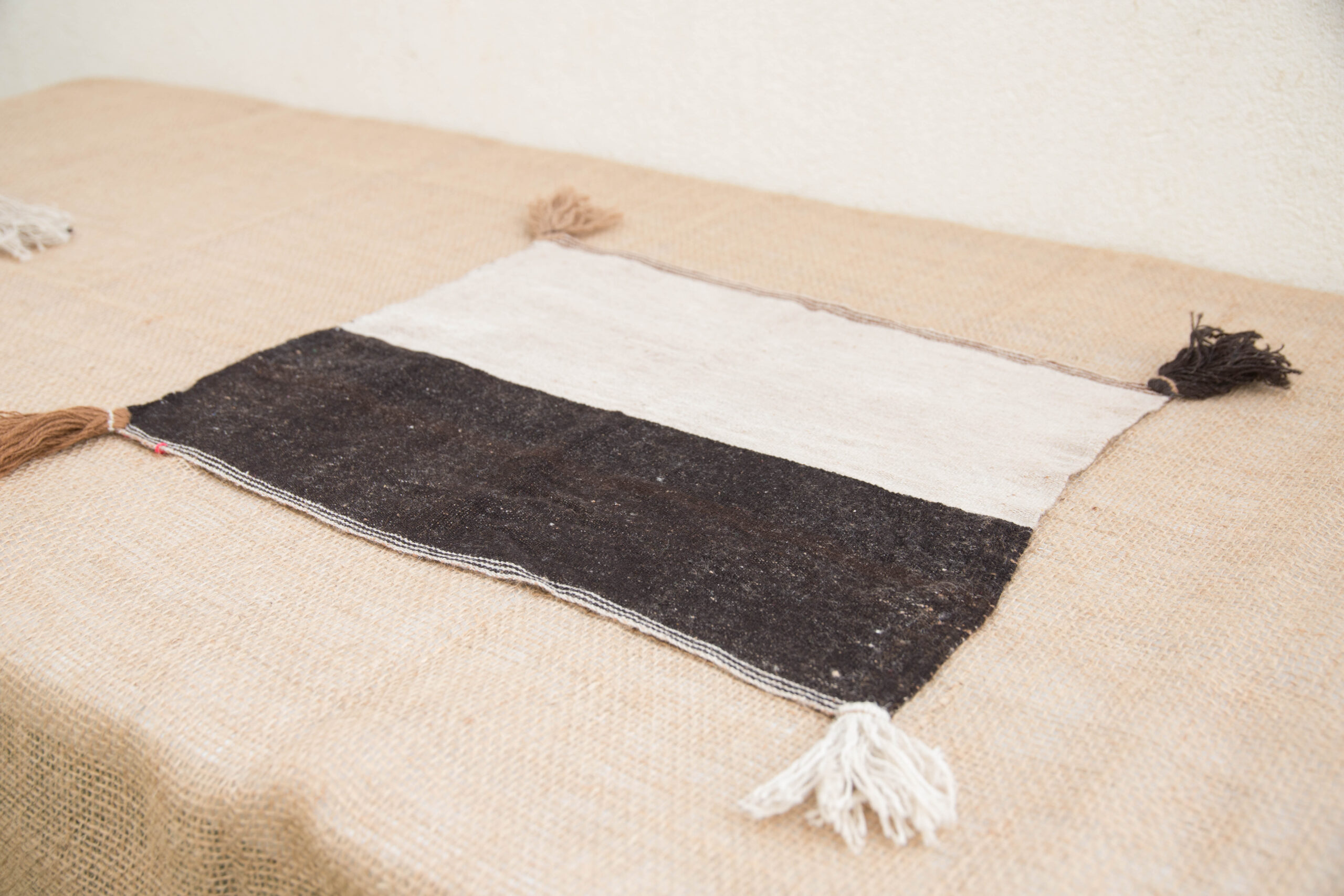 בד רקמה לאלטר – תמונה 5