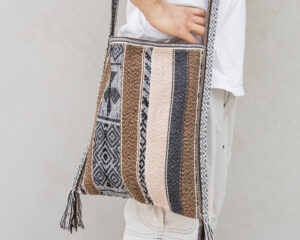 תיקי צד "אינטי"