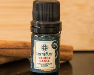 שמן אתרי קליפת קינמון