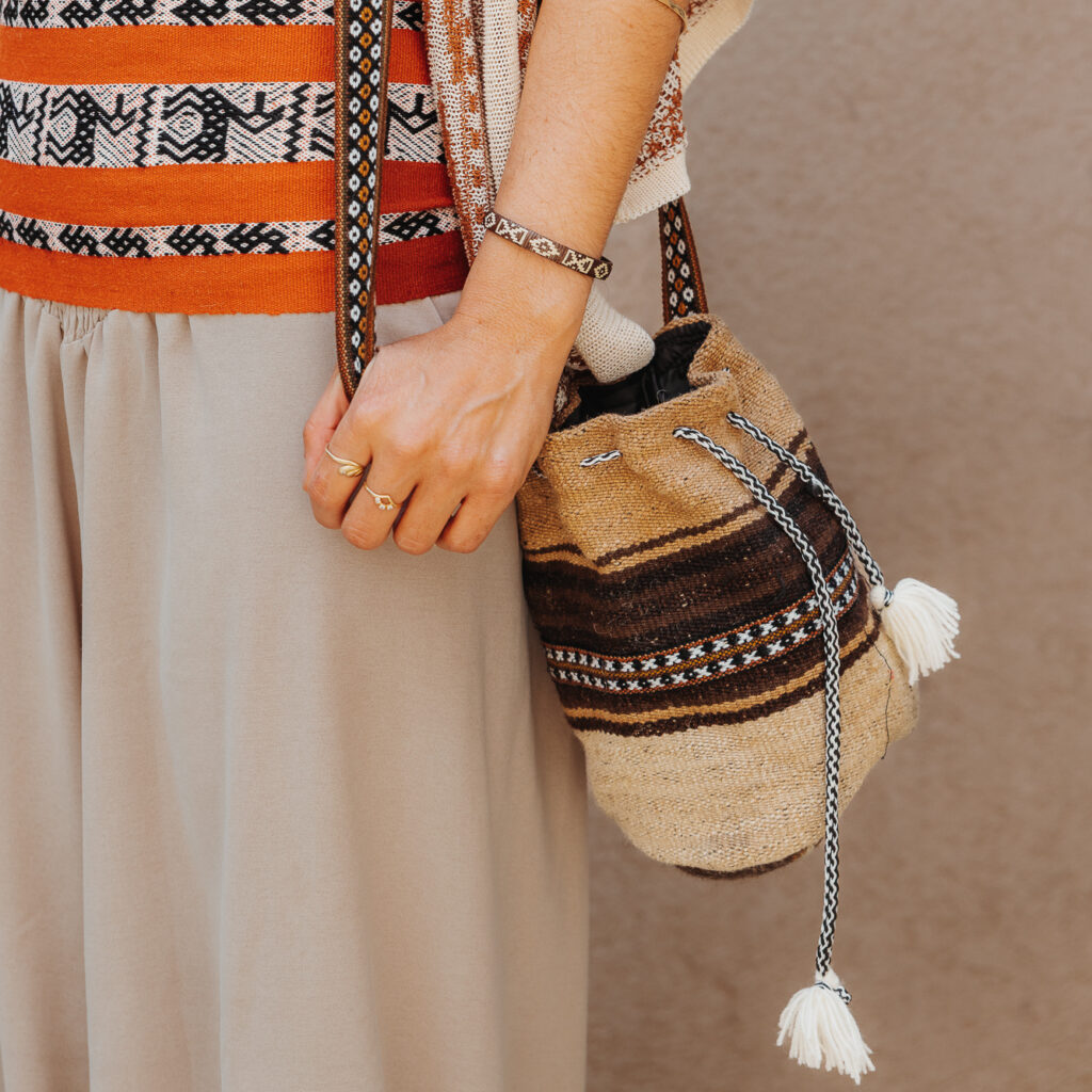 תיק צד "צ'אווה"